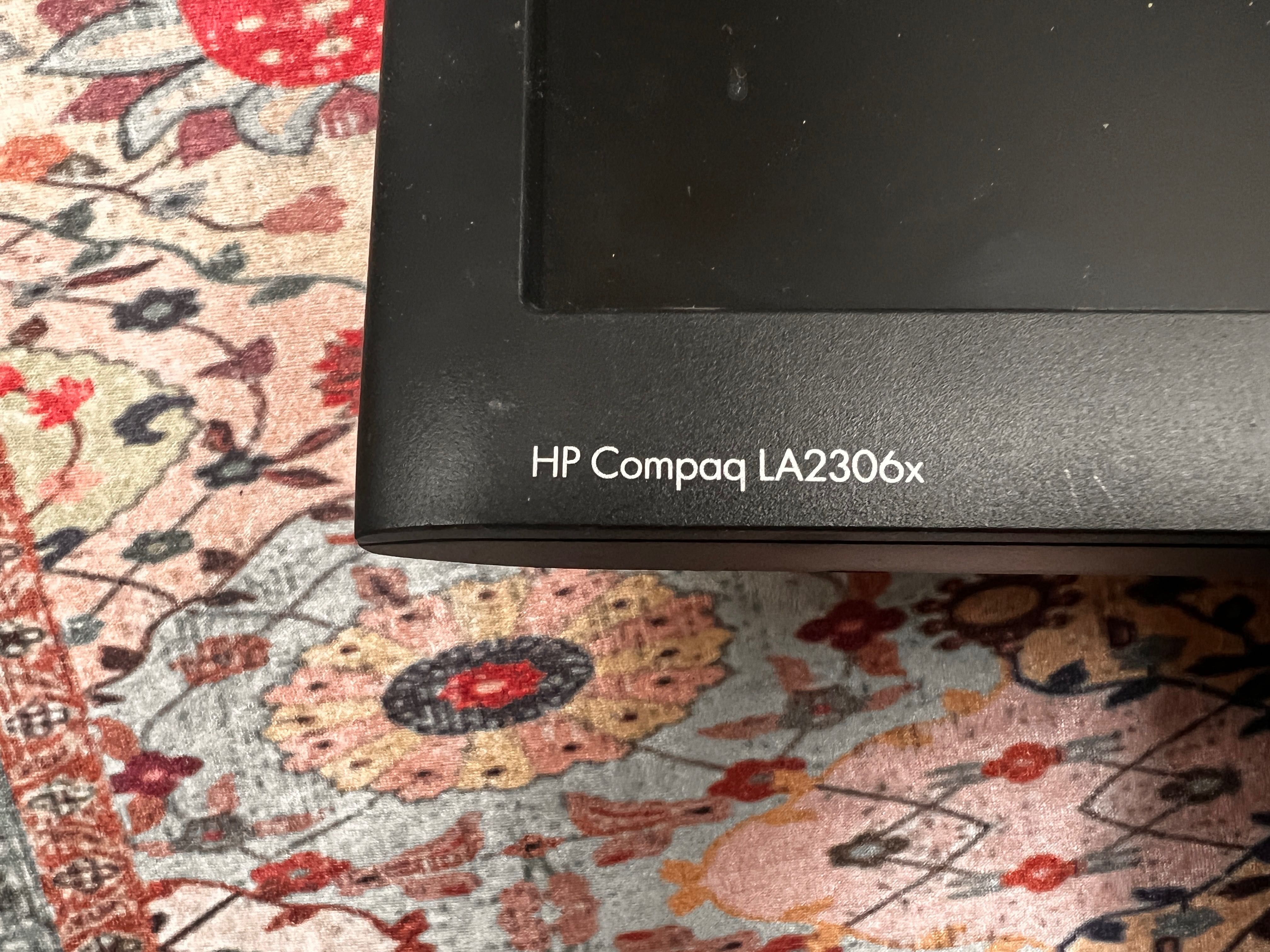 Używany HP COMPAQ LA2306x