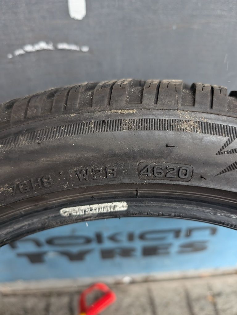 Комплект зимових шин Bridgestone 225/45 R17 225*45 17 Blizzak LM 005