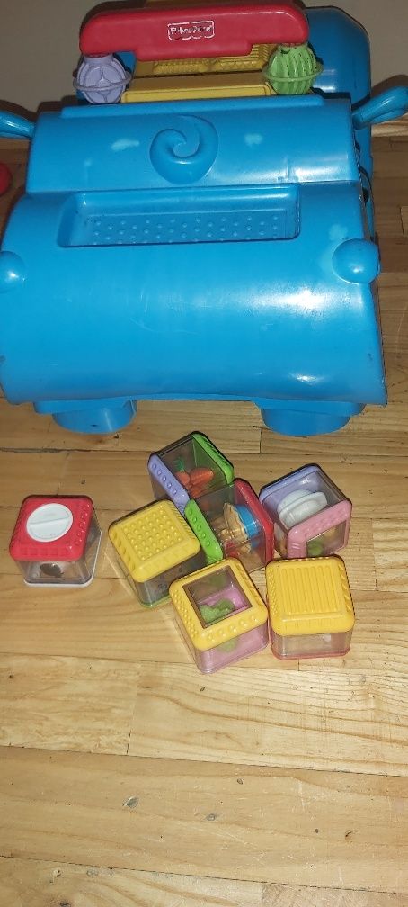 Zbieracz klocków Fisher price