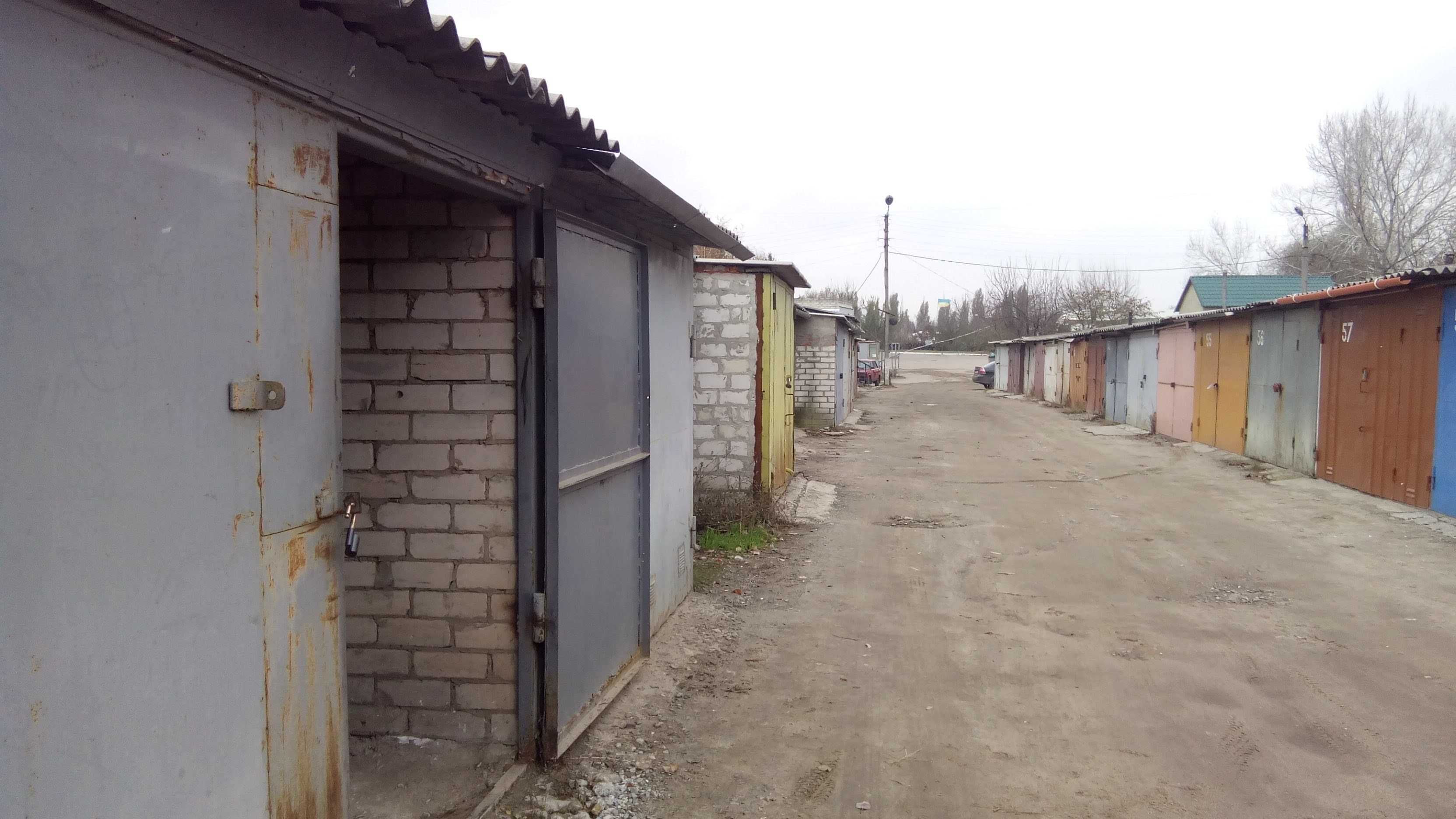 Гараж на Салтівці в кооп. на Ак. Павлова