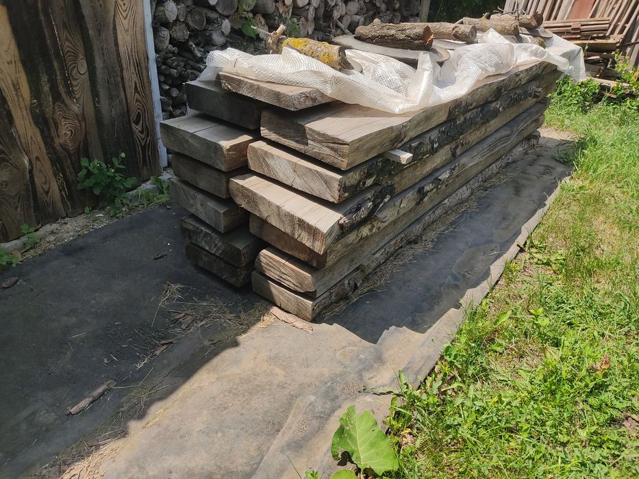 Продам лес -сосна в колличестве 13 штук