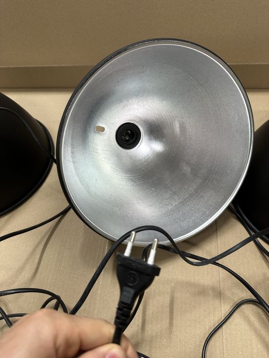 Lampa stydjna w dobrym stanie