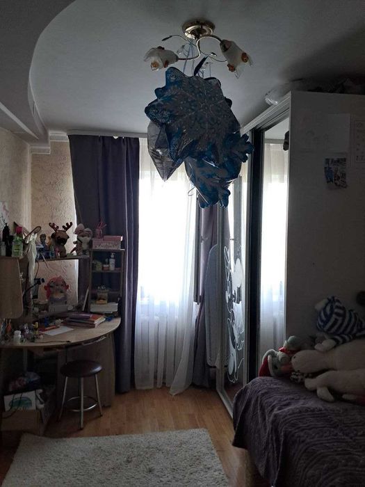 Двох кімнатна квартира в Великій Кручі.