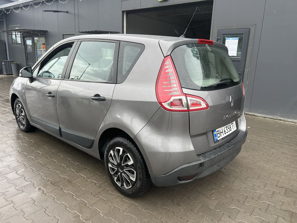 Сценік 2009 рік 1.5 диз 6ст обмін на інше авто