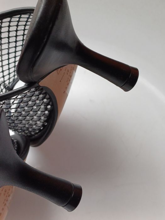 Sandały, klapki Ted Baker 37 z cyrkoniami