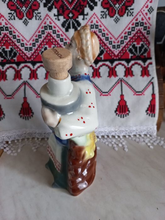 Керамическая ёмкость для напитков