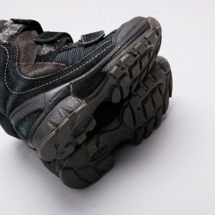 Ботинки сапоги кроссовки зимние для мальчика Ecco 28