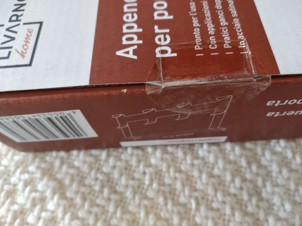 Suporte para a porta novo
