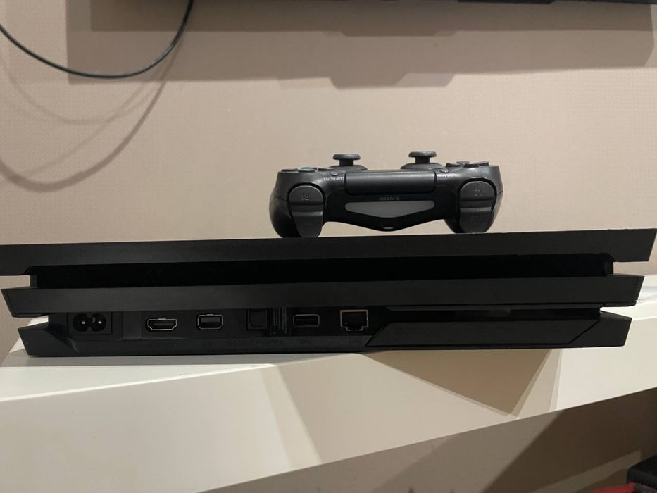 Playstation 4 pro PS плойка