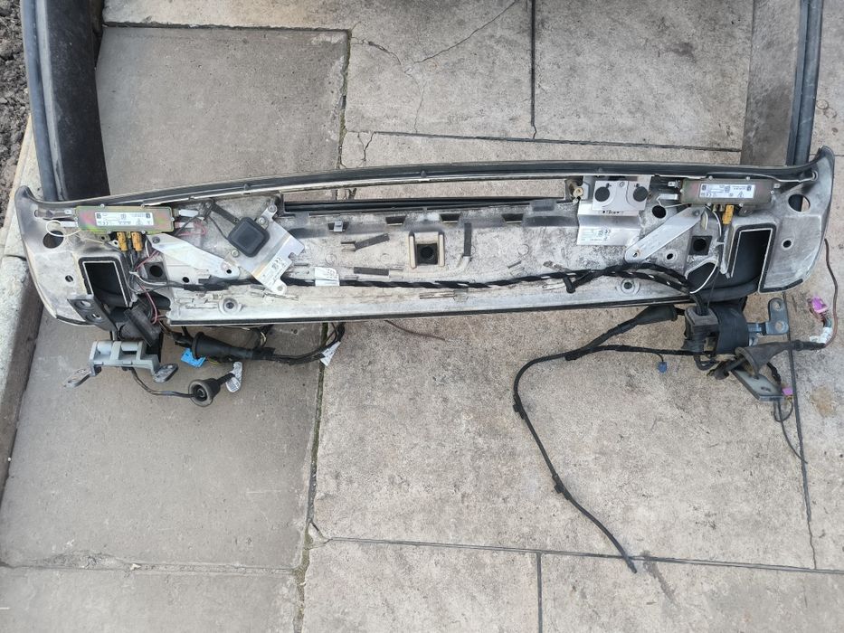 Задняя ляда Porsche Cayenne.