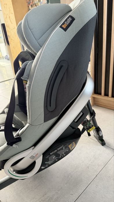 BESAFE STRETCH fotelik samochodowy 9-36 kg