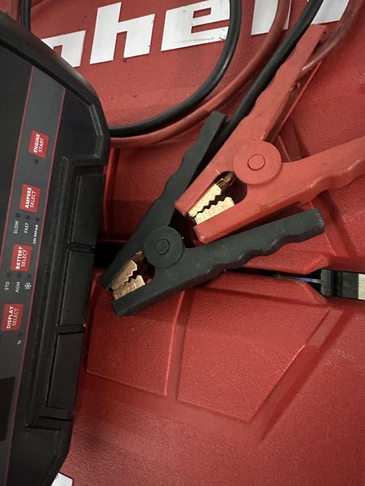 Заарядно-пусковий пристрій Einhell CE-BC 30 M