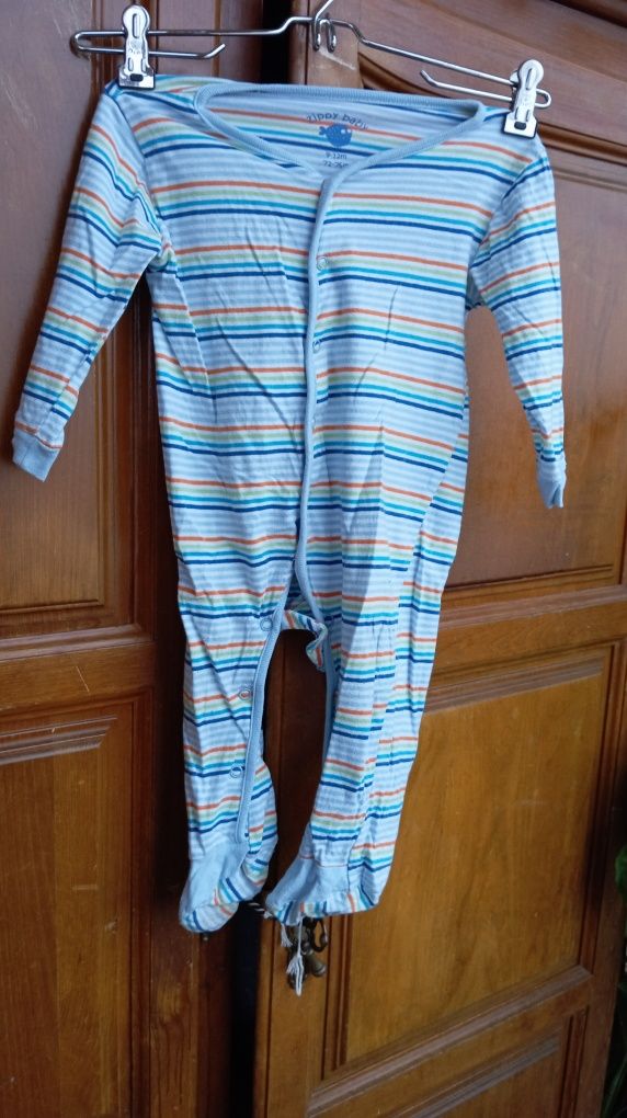 Babygrow de bebé 9-12 meses