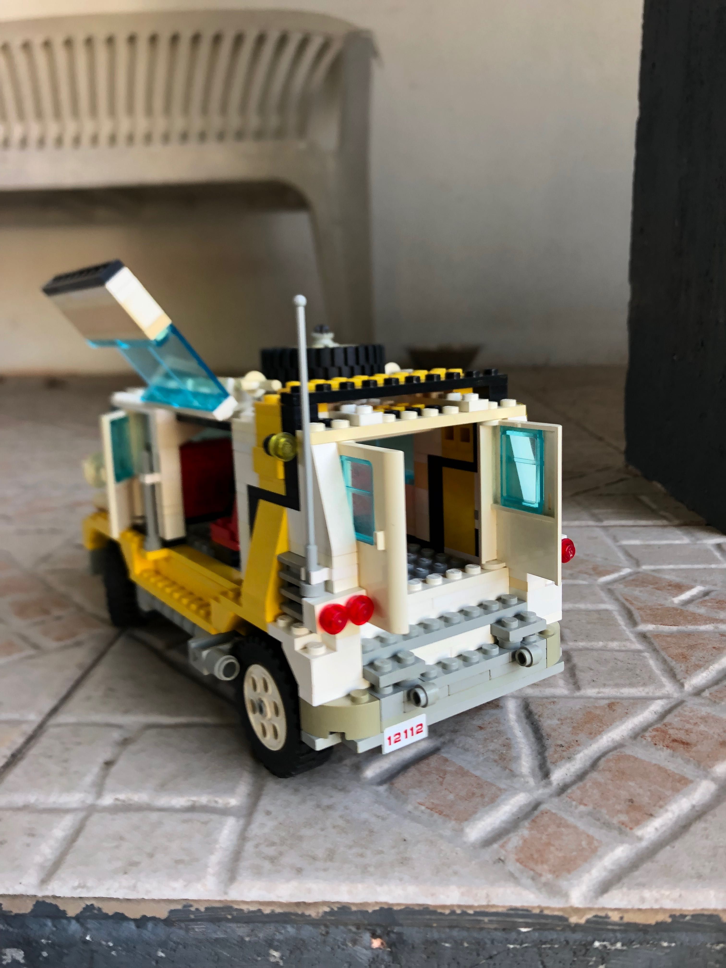 Lego Rally van 5550 model team