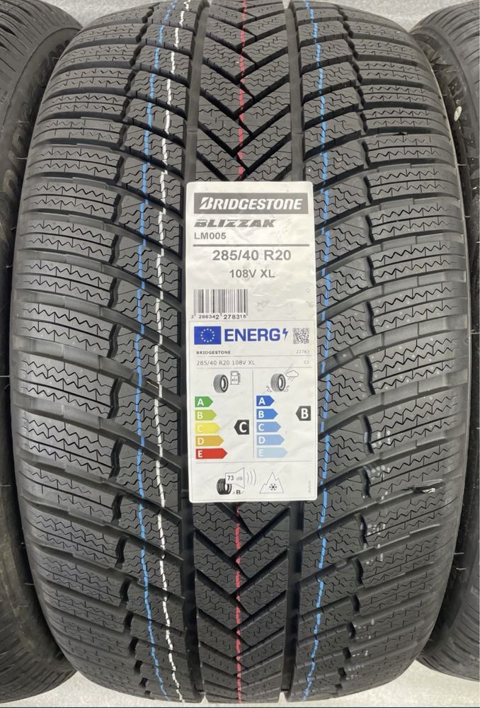 255/45R20, 285/40R20 Bridgestone Blizzak LM005 105V 108V XL 2022 rok