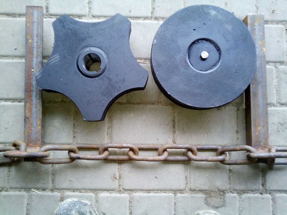 Sprzedam łańcuch do wyciągu obornika (zgarniacz obornika) oraz koła