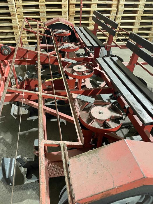 Sprzedam sadzarkę do ziemniaków