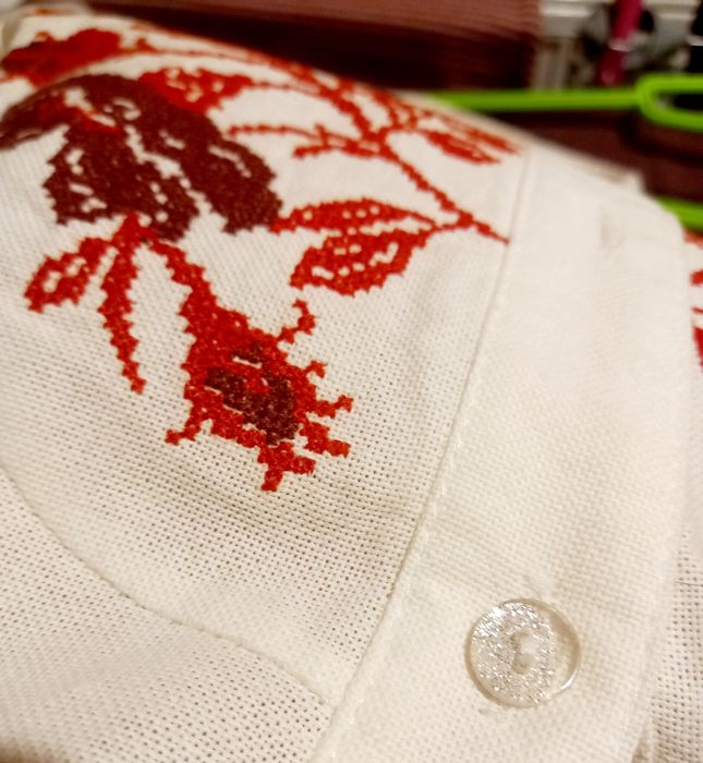 Вишиванка жіноча вишита сорочка класична біла синня S 42-44 Галичанка