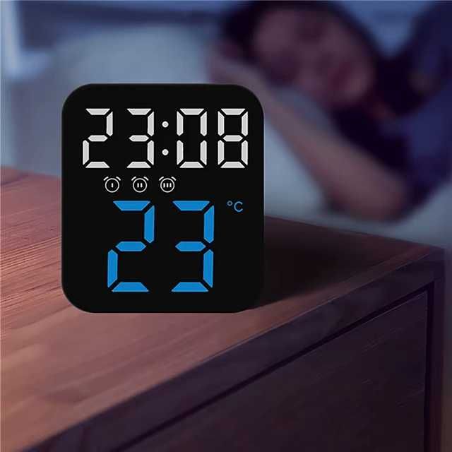 Budzik zegarek elektroniczny cyfrowy z alarmem termometrem datownik