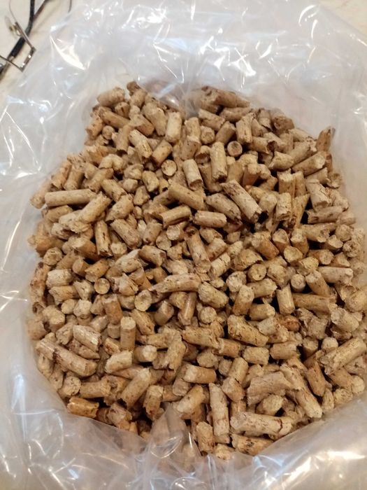 POLSKI Pellet pelet, 8-  6mm=1350zł  worki po 20 kg dowóz