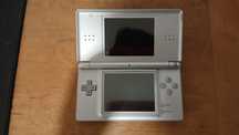 Nintendo DS Lite prateada
