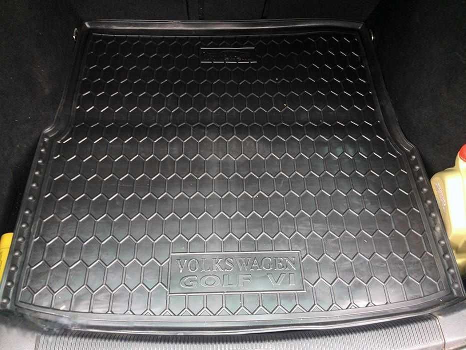 Коврик в багажник для Volkswagen Golf 4 5 6 7 хэтчбек универсал