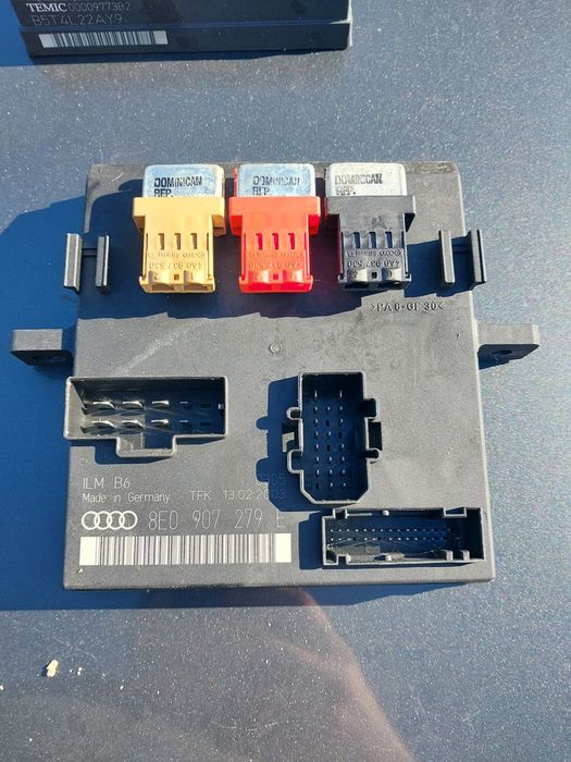 Moduł MCE sterownik Audi A4 B6 B7 8E0 279F L N