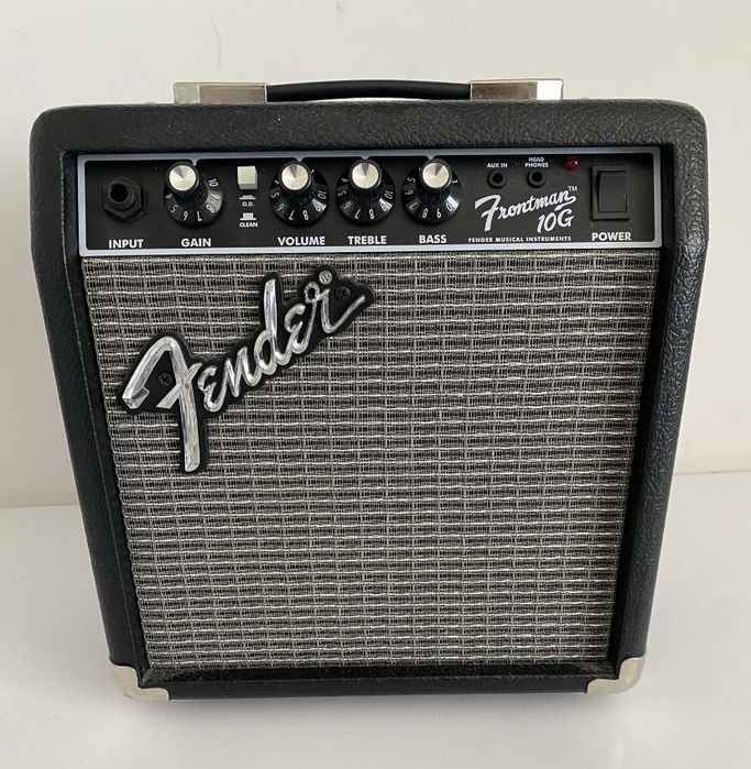 Комбопідсилювач Fender 10g для електрогітари