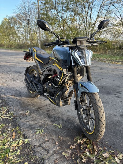 Продам Мустанг Ст200