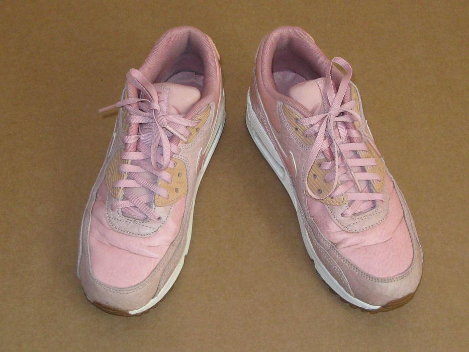 кроссовки женские Nike Air Max, 38,5р.