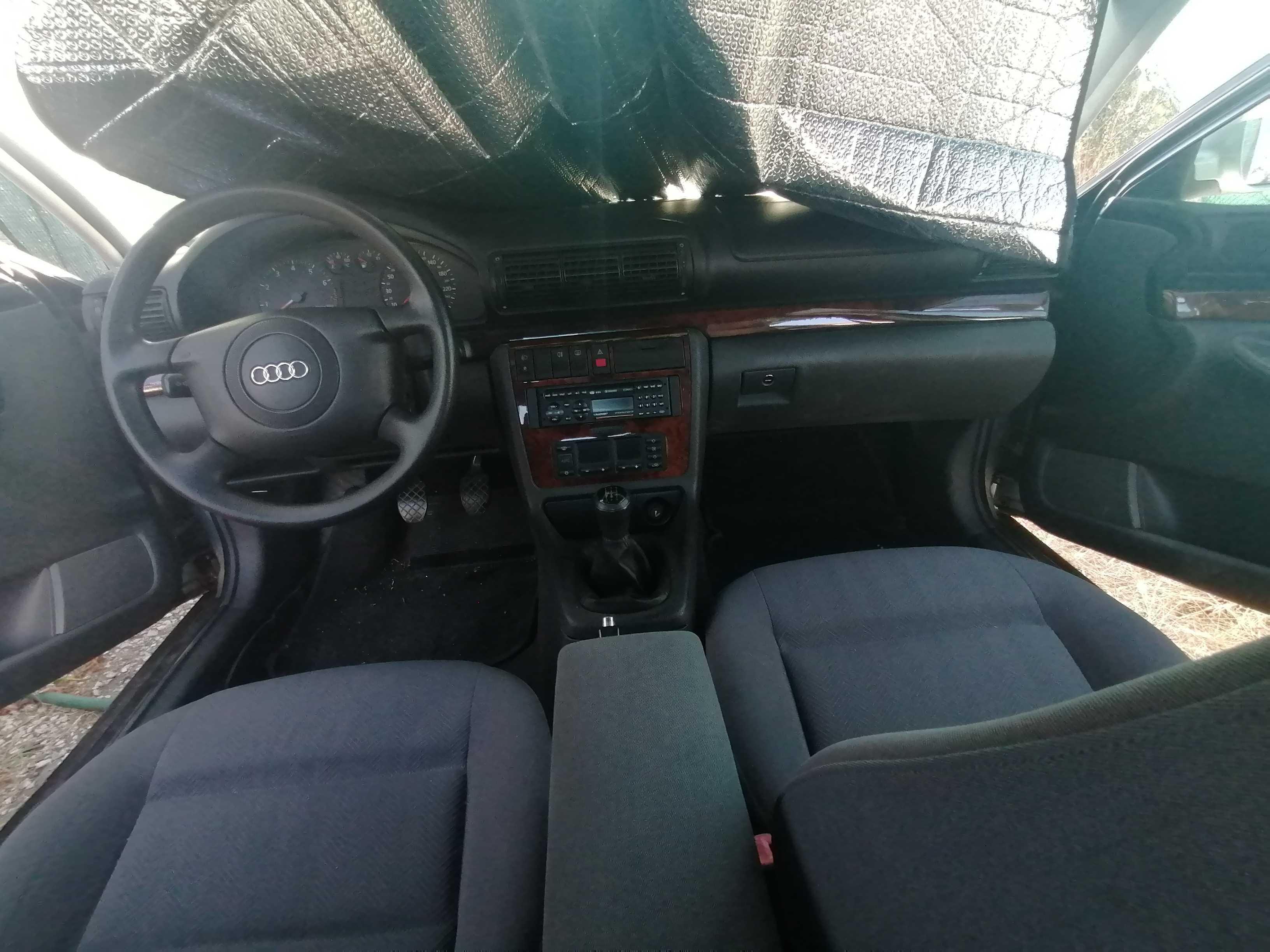 Audi A4 B5 1.6 130.000km
