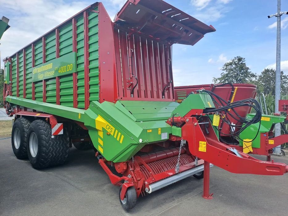 Strautmann Giga-Vitesse 4001 DO  Przyczepa objętościowa Strautmann Giga Vitesse 4001DO