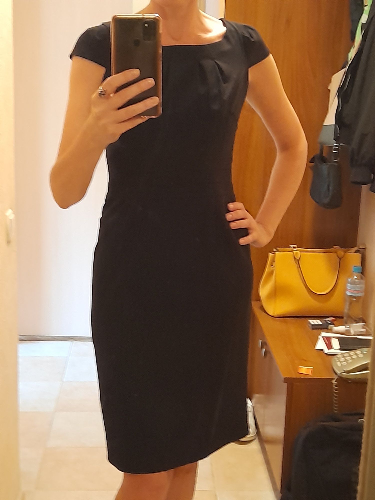 Идеальное маленькое черное платье new look, состояние нового, р 44-46