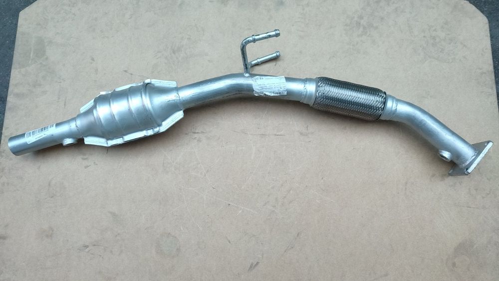 Труба приемная Шкода Фабиа Skoda Fabia 1.0 / 1.4 1999-2008 гг..