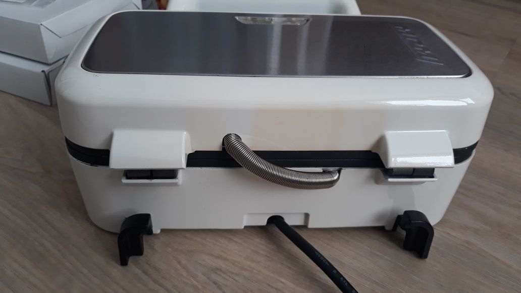 Сендвічниця 3 в 1 MPM MOP-33M 1200ват