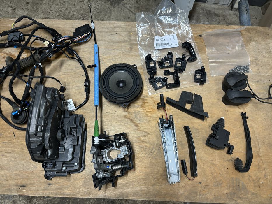 Залишки бмв i3 скло склопідйомник проводка