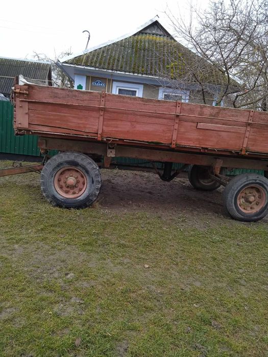 Продам трактор, та комплектуючі