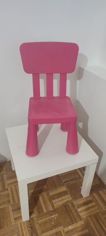 Krzesełko mammut Ikea plus stolik