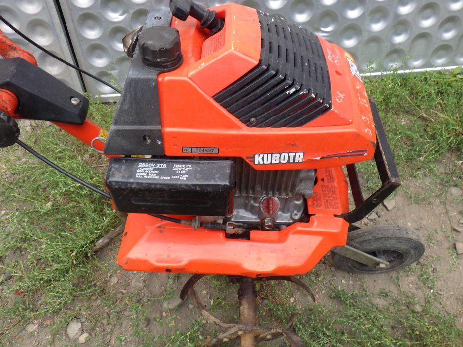 KUBOTA Mocna Glebogryzarka Spalinowa z Napędem Japońska