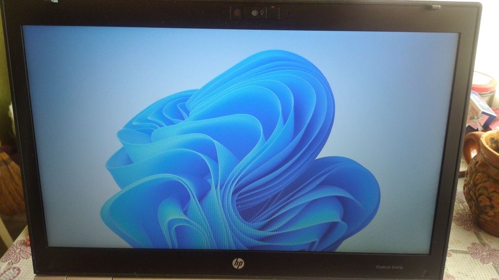 Ноутбук HP Elitebook