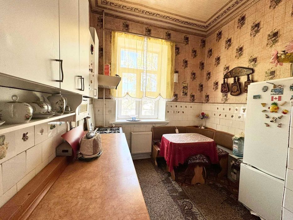 Продам 4к.квартиру. Автономное отопление! Закрытый двор.