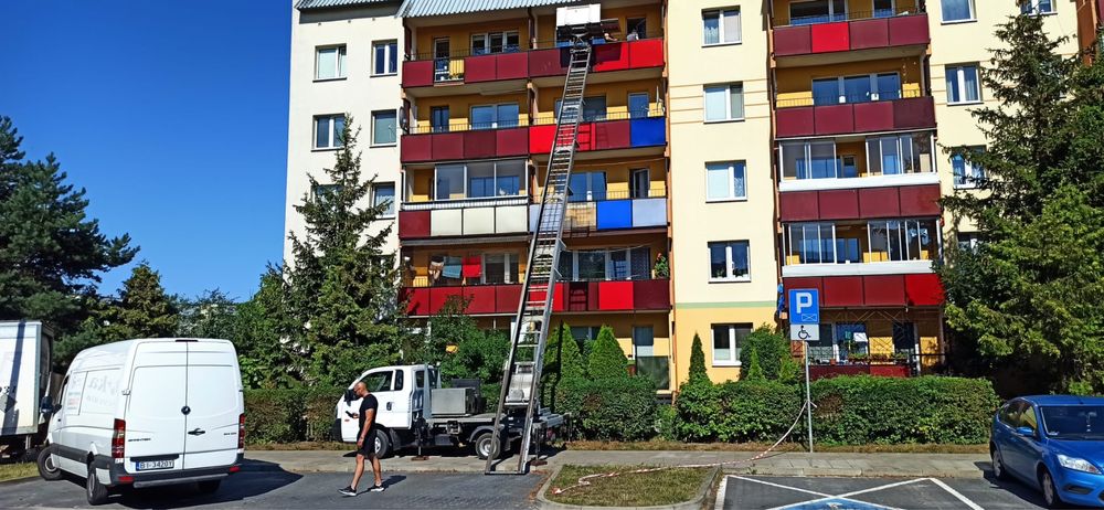 Winda meblowa winda towarowa wynajem / schodołaz towarowy