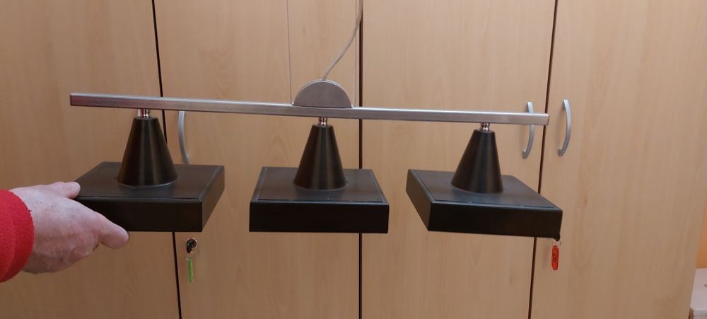 Metalowa lampa sufitowa