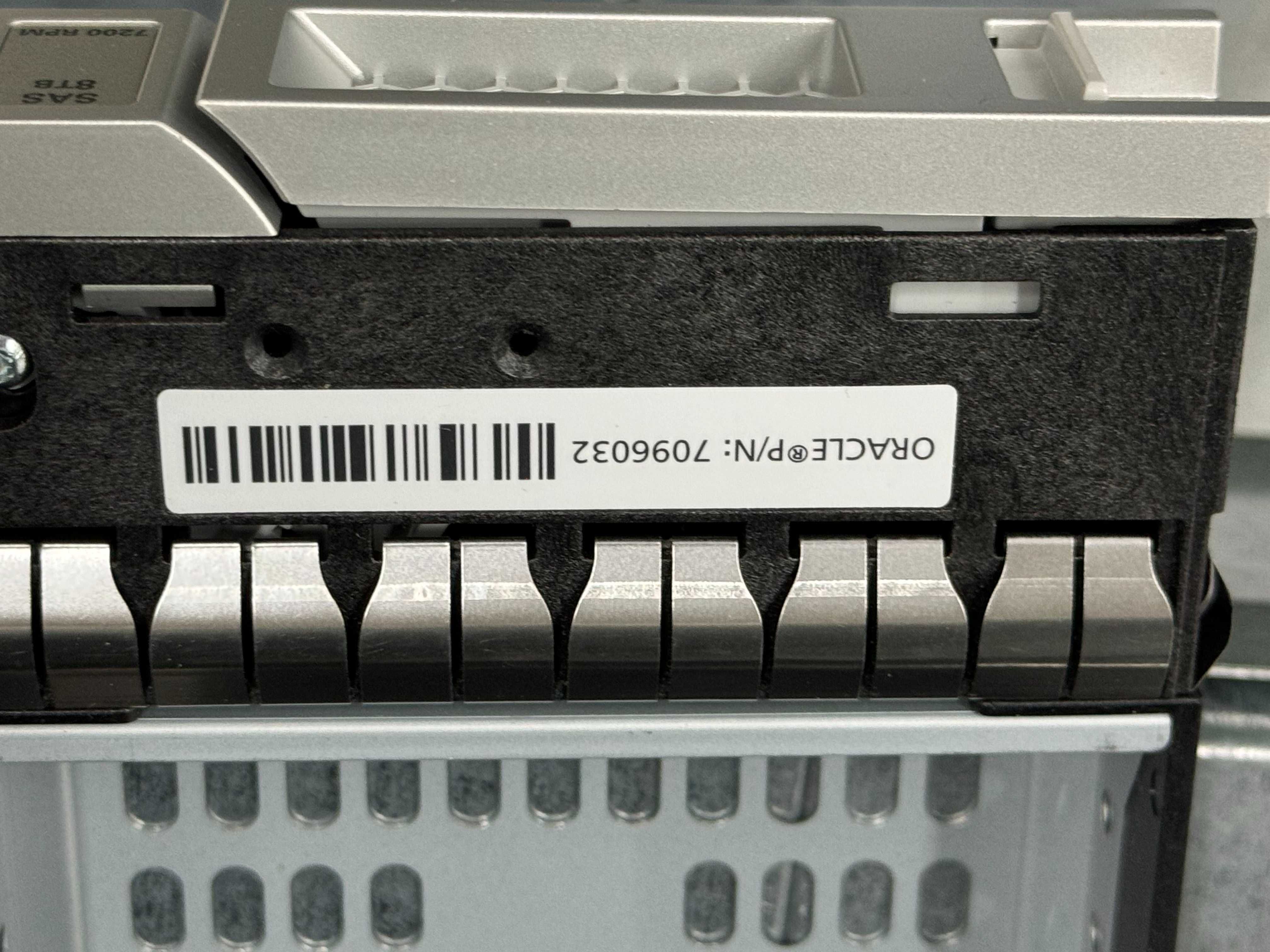 Салазки лотки корзины Oracle 7096032 3.5" tray caddy 8шт