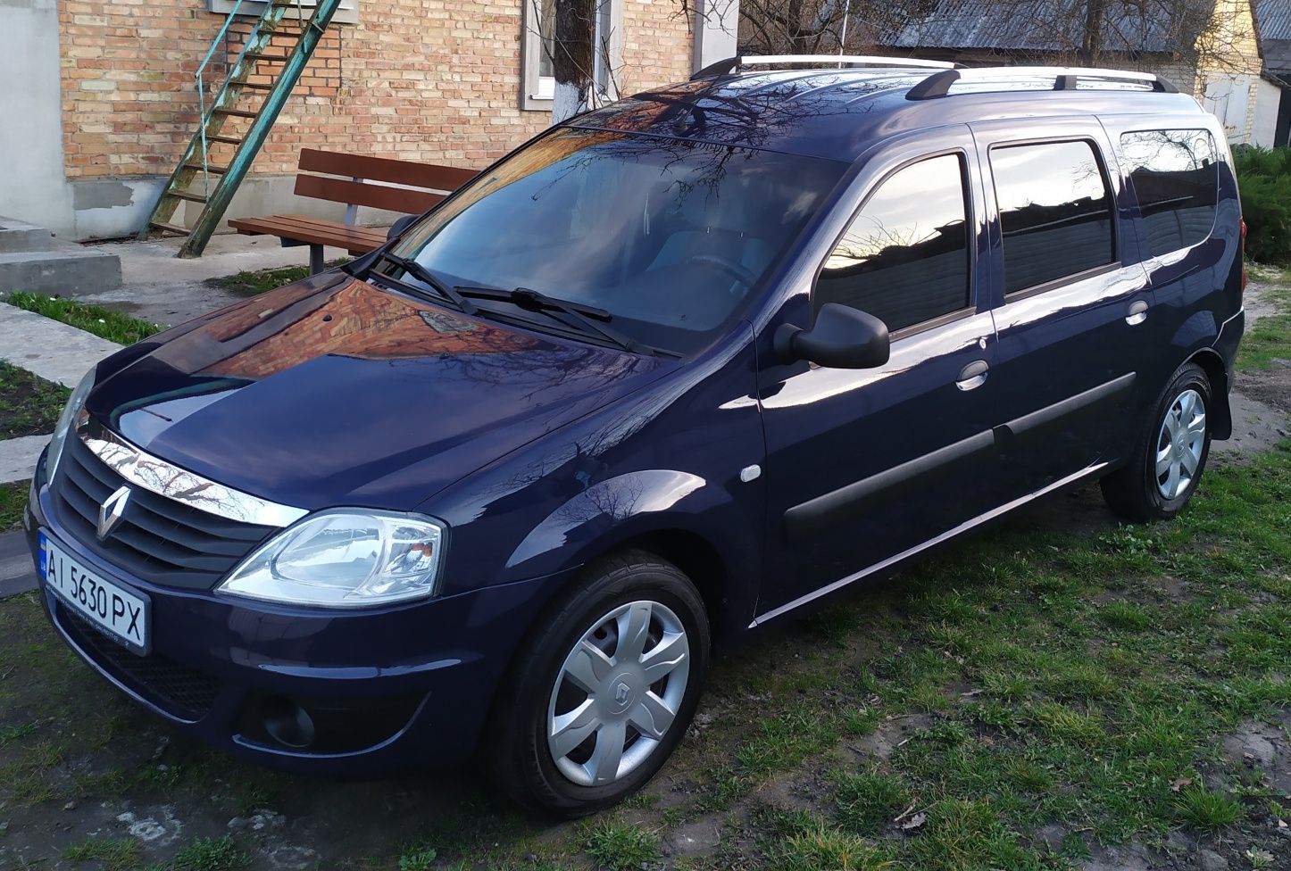 Продам Renault Logan MCV 1.5