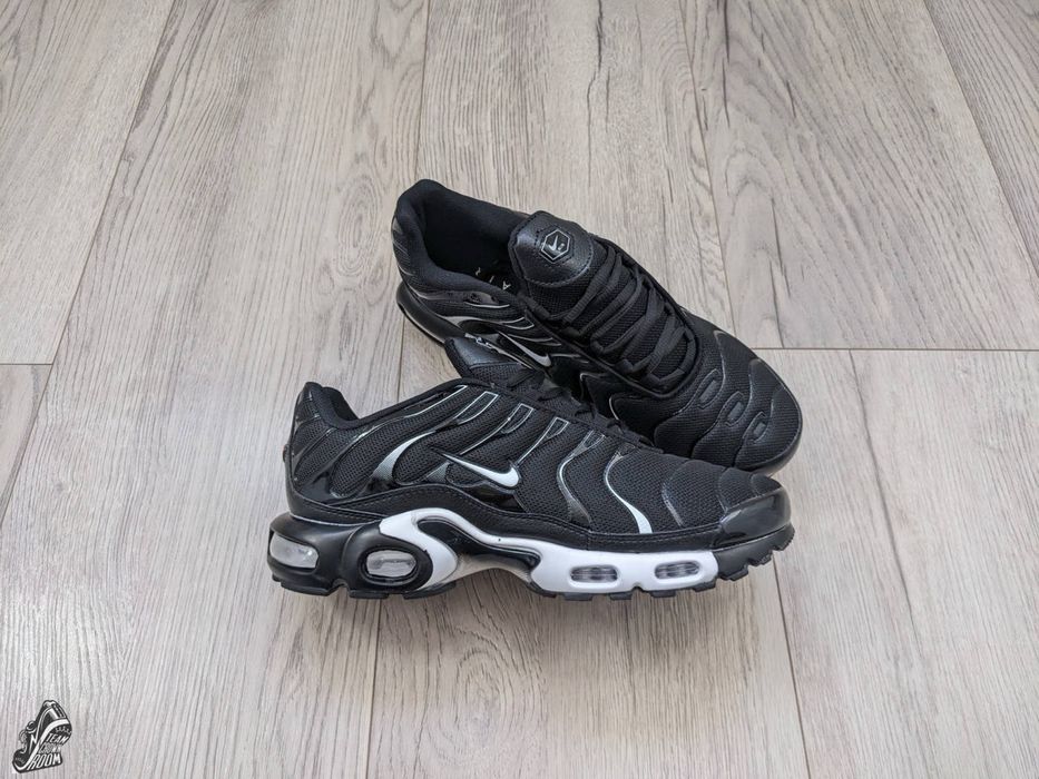 Чоловічі кросівки Nike Air Max Plus \ Найк Аір Макс Плюс \ 43