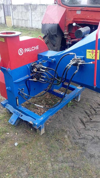 Подрібнювач деревини (щепоріз)