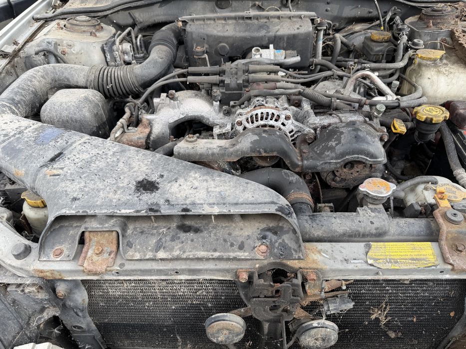 Субару Лєгасі 2.5 акп 2000р двигун