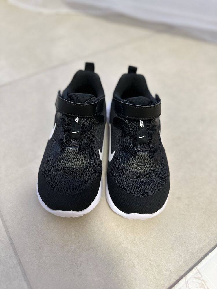 Кросівки Nike  27 р. (17,5 cм)