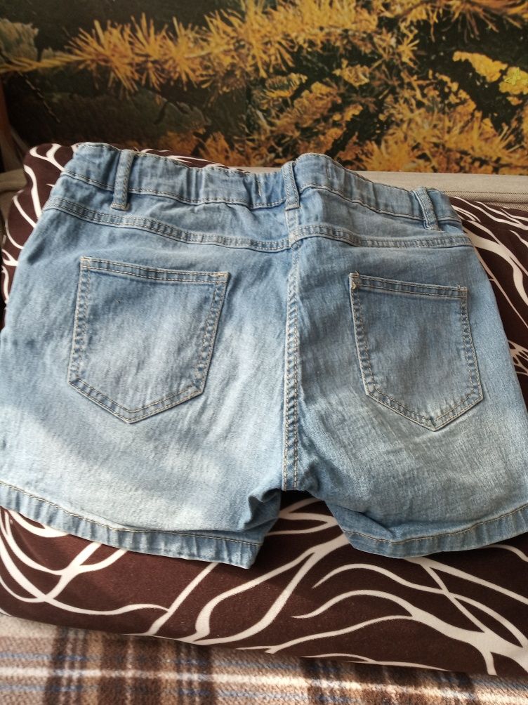 Szorty jeansowe dziewczęce rozm.152 cm
